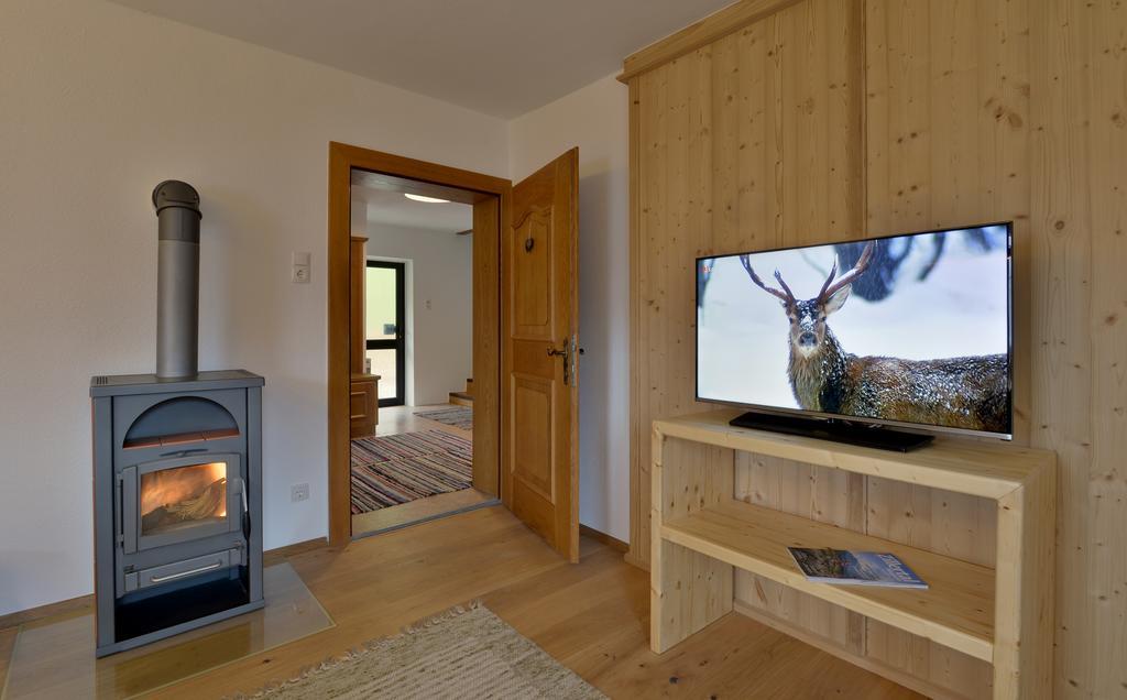 Bergchalet Emberg Mit Sauna Aschau Im Zillertal Pokoj fotografie