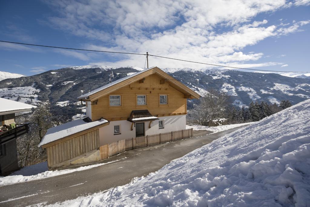 Bergchalet Emberg Mit Sauna Aschau Im Zillertal Exteriér fotografie